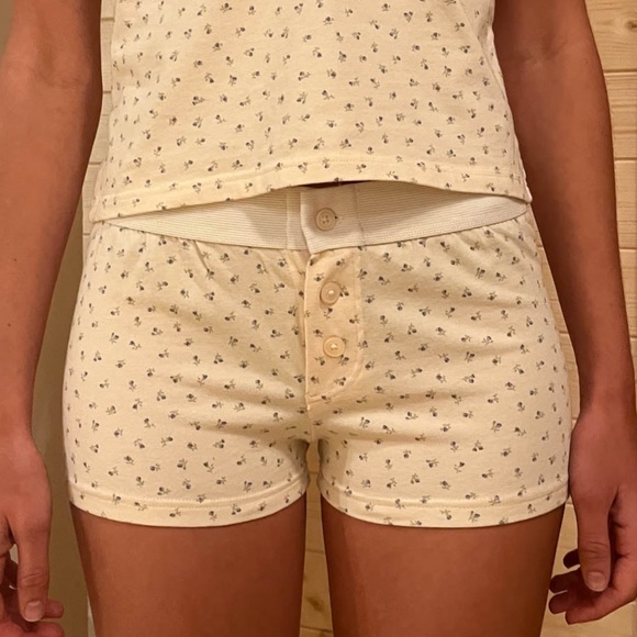 brandy melville ♡ floral boy short underwear blue green - Picture 2 of 3